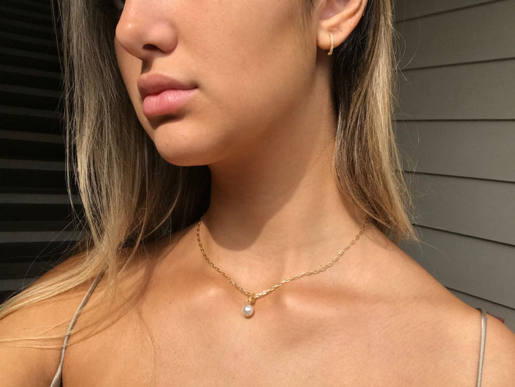 Gold Fill Pearl Necklace necklace-short